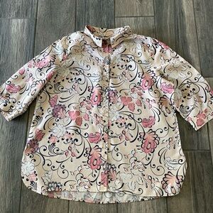 Linen. Top. Floral Button-Up Blouse